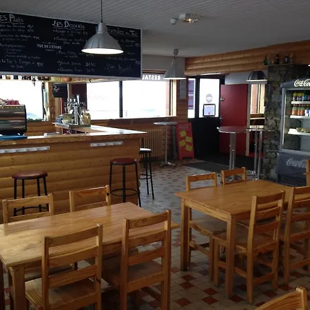 Le Tuc De L'etang Hotel Boutx